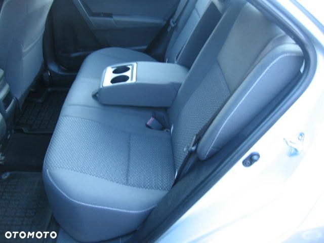 Toyota Corolla 1.6 Premium - 26