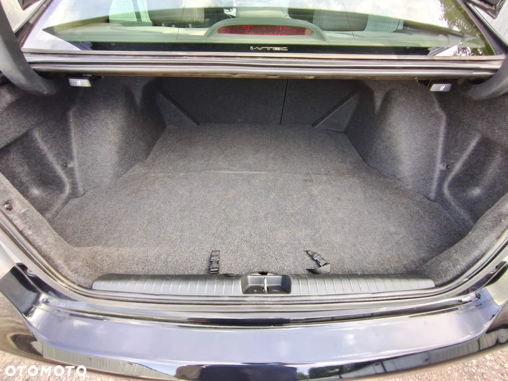Honda Civic 1.8 Comfort - 17