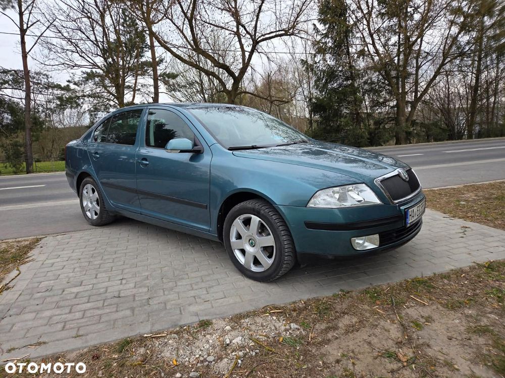Skoda Octavia 1.6 Elegance EU5 - 1