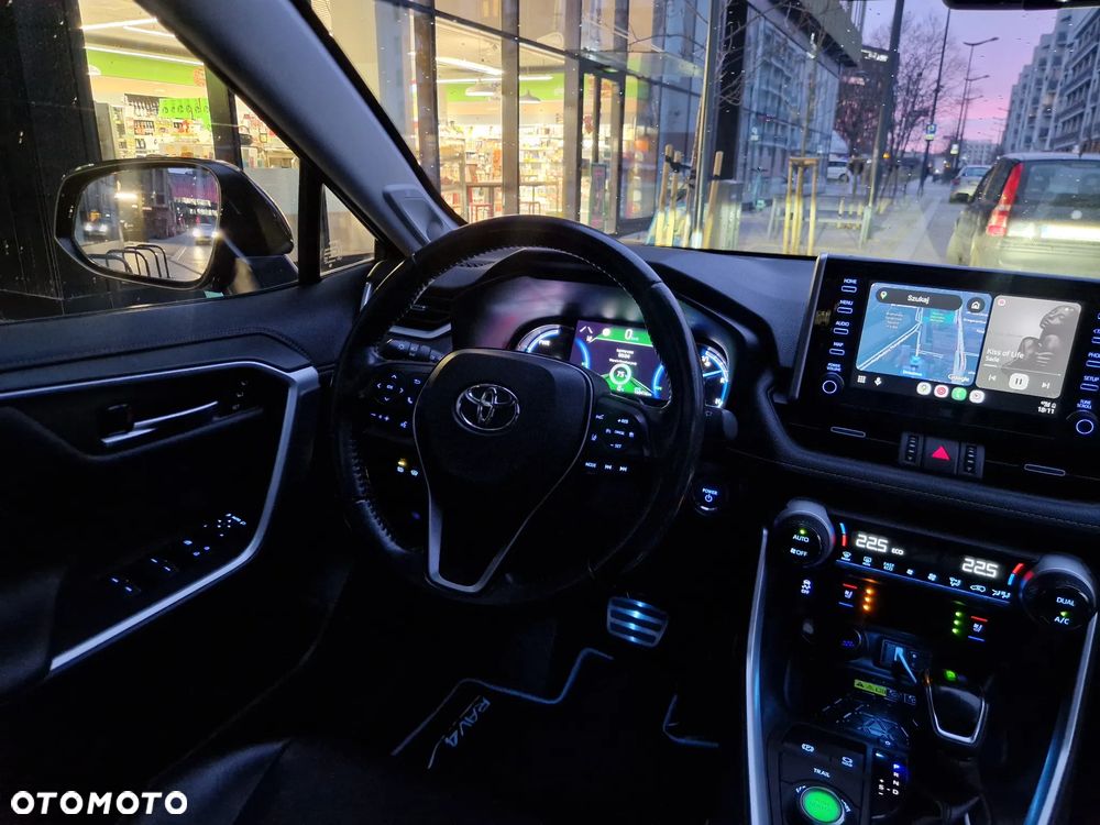 Toyota RAV4 2.5 Hybrid Executive 4x4 - 36
