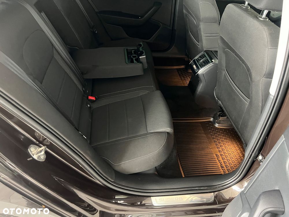 Skoda Superb - 25