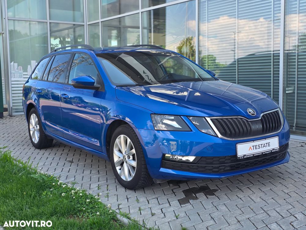 Skoda Octavia 1.6 TDI DSG Ambition - 4