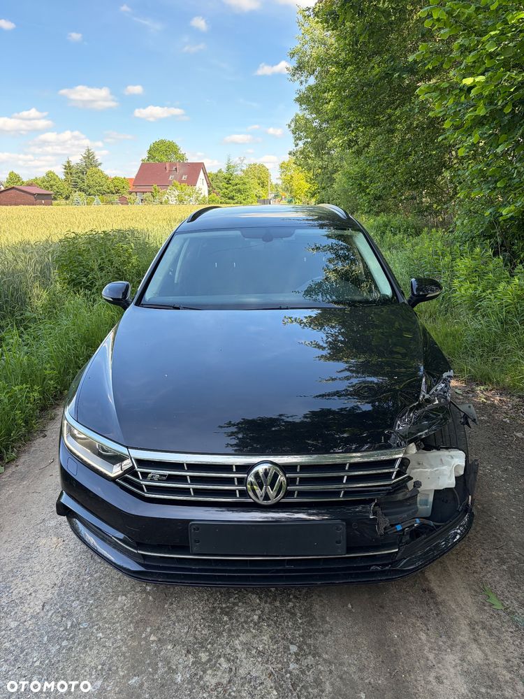 Volkswagen Passat 2.0 TDI SCR DSG Highline - 2
