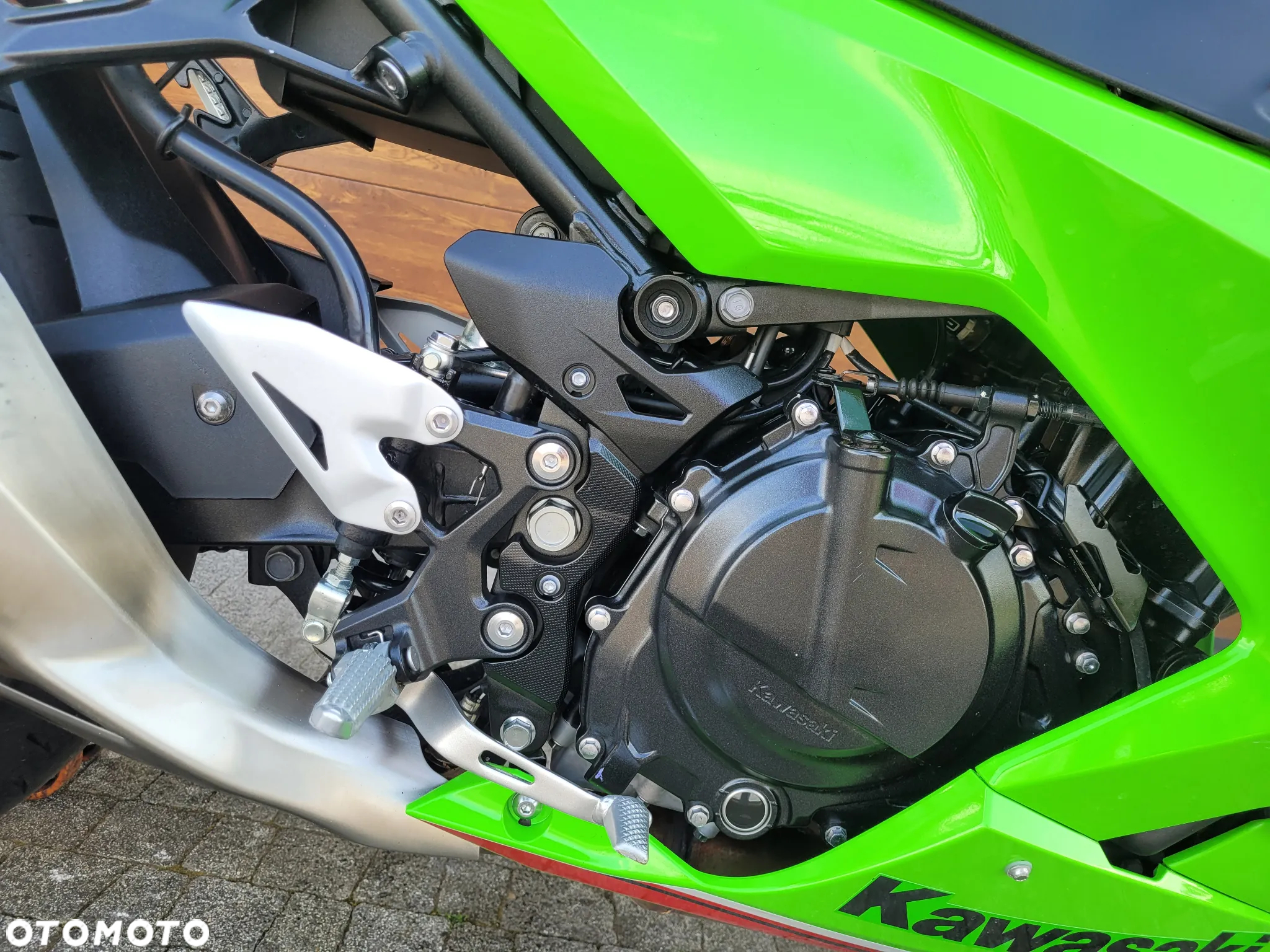 Kawasaki Ninja 400 - 7