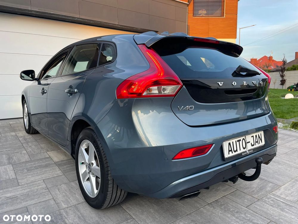 Volvo V40 D2 Summum - 7