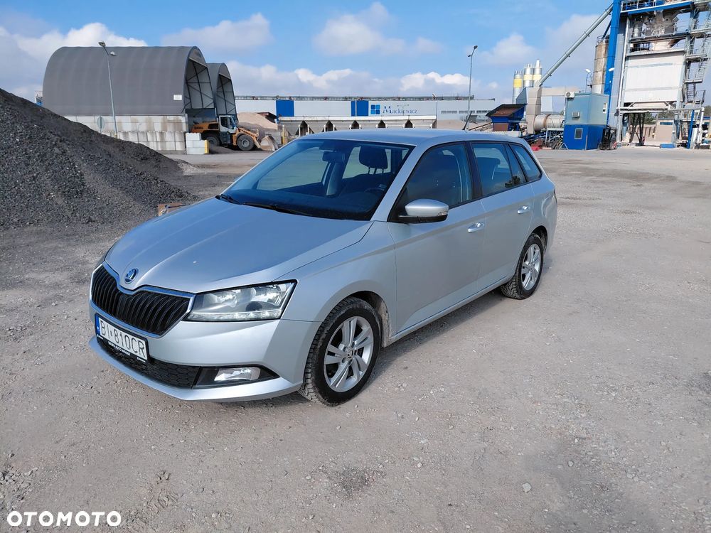Skoda Fabia 1.0 TSI Ambition - 2