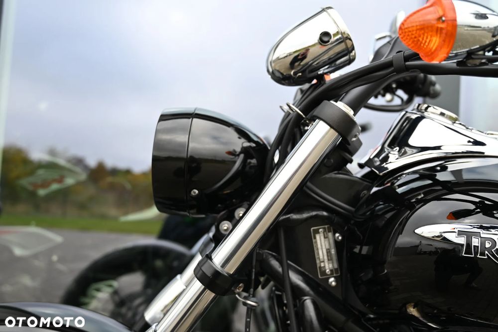 Triumph Speedmaster - 23
