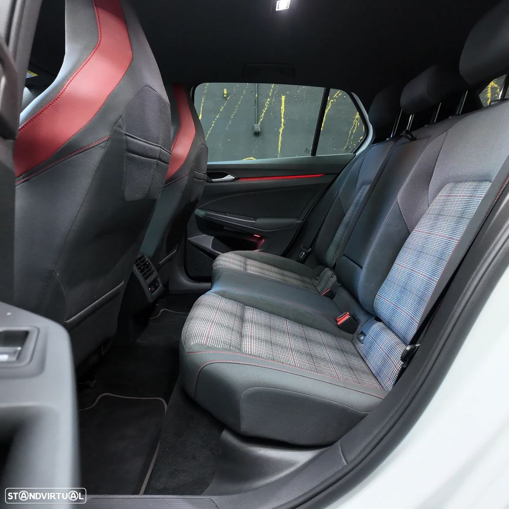 VW Golf 2.0 TSI GTI DSG - 8