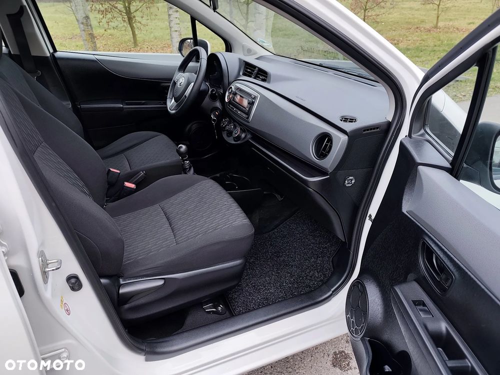 Toyota Yaris 1.33 Sol - 10