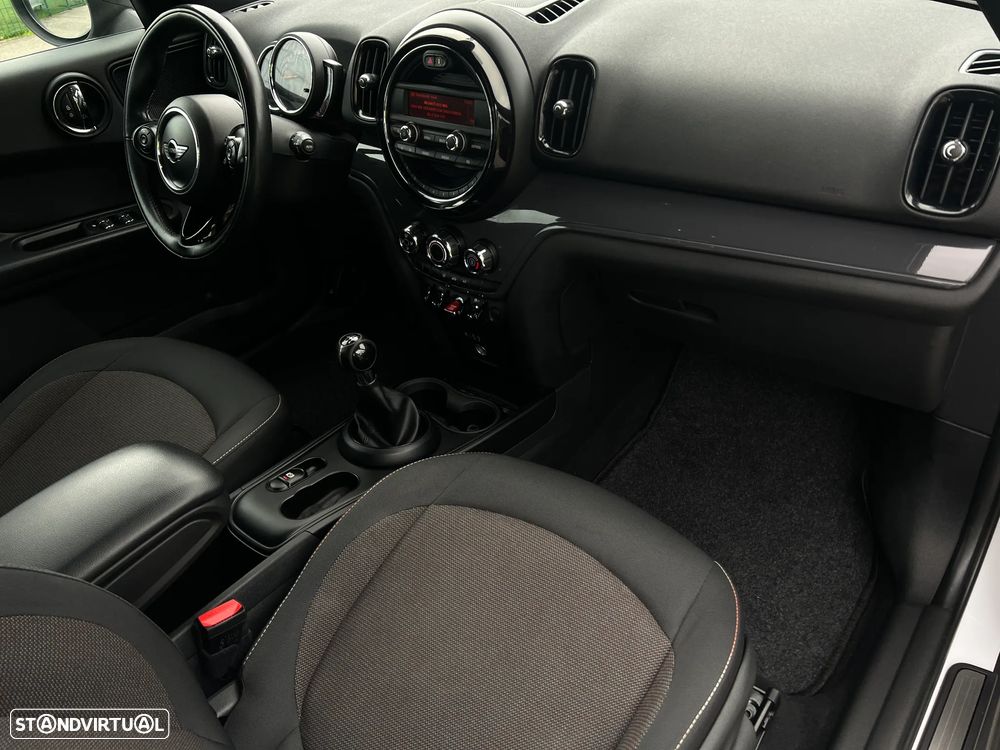 MINI Countryman One D Classic - 17