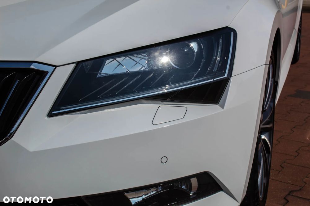 Skoda Superb 2.0 TDI L&K DSG - 7