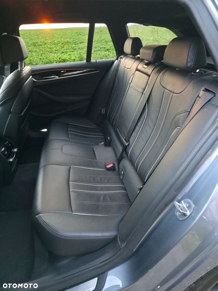 BMW Seria 5 - 17