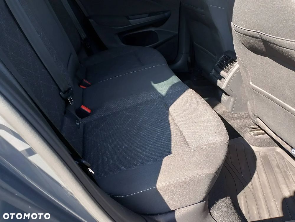 Volkswagen Golf Variant 2.0 TDI Life - 35