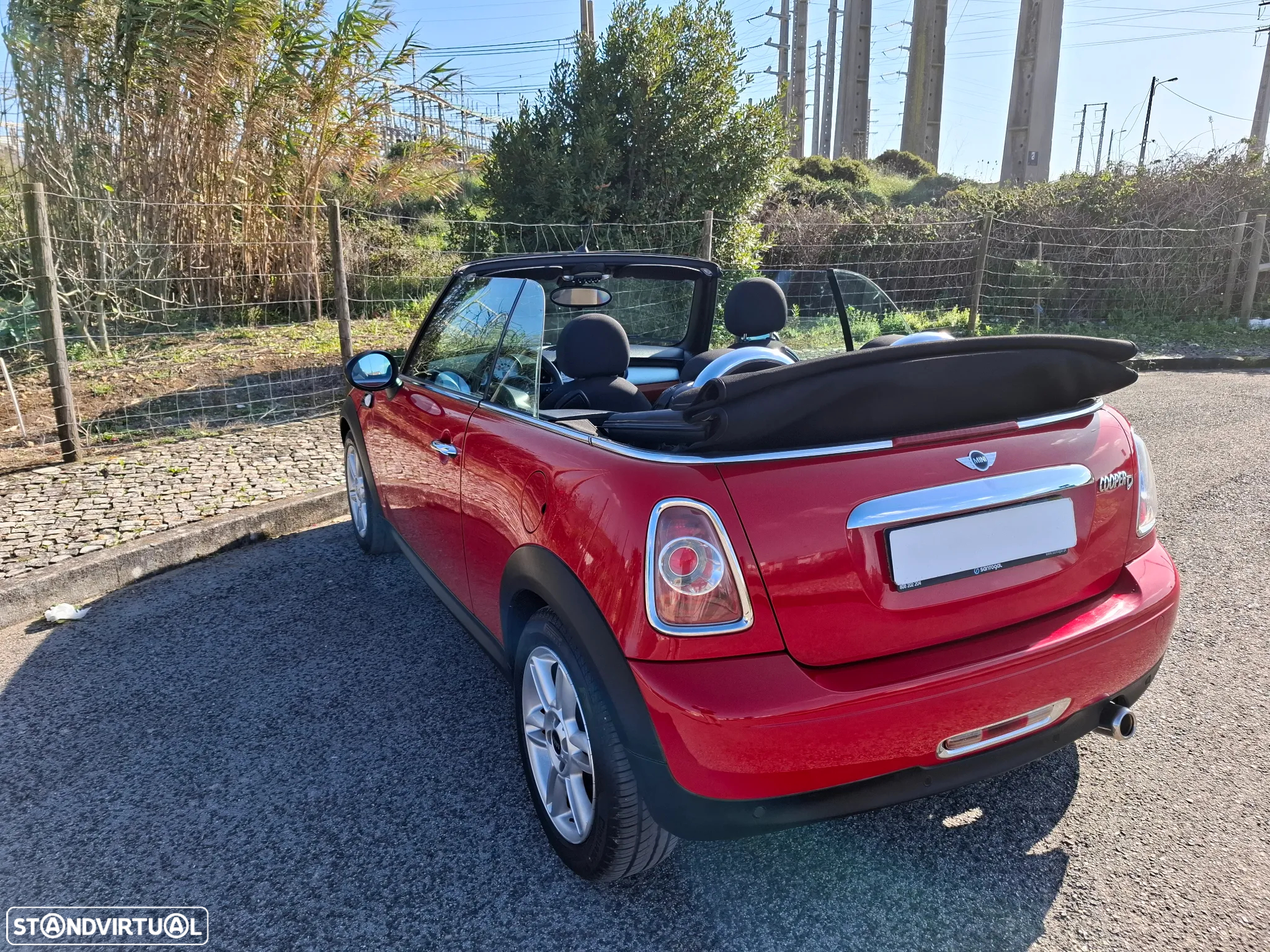 MINI Cabrio Cooper D - 14