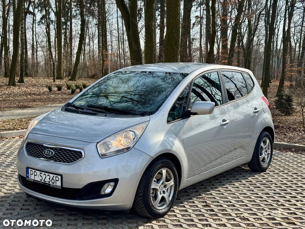 Kia Venga 1.4 CRDi 90 Business Line - 1