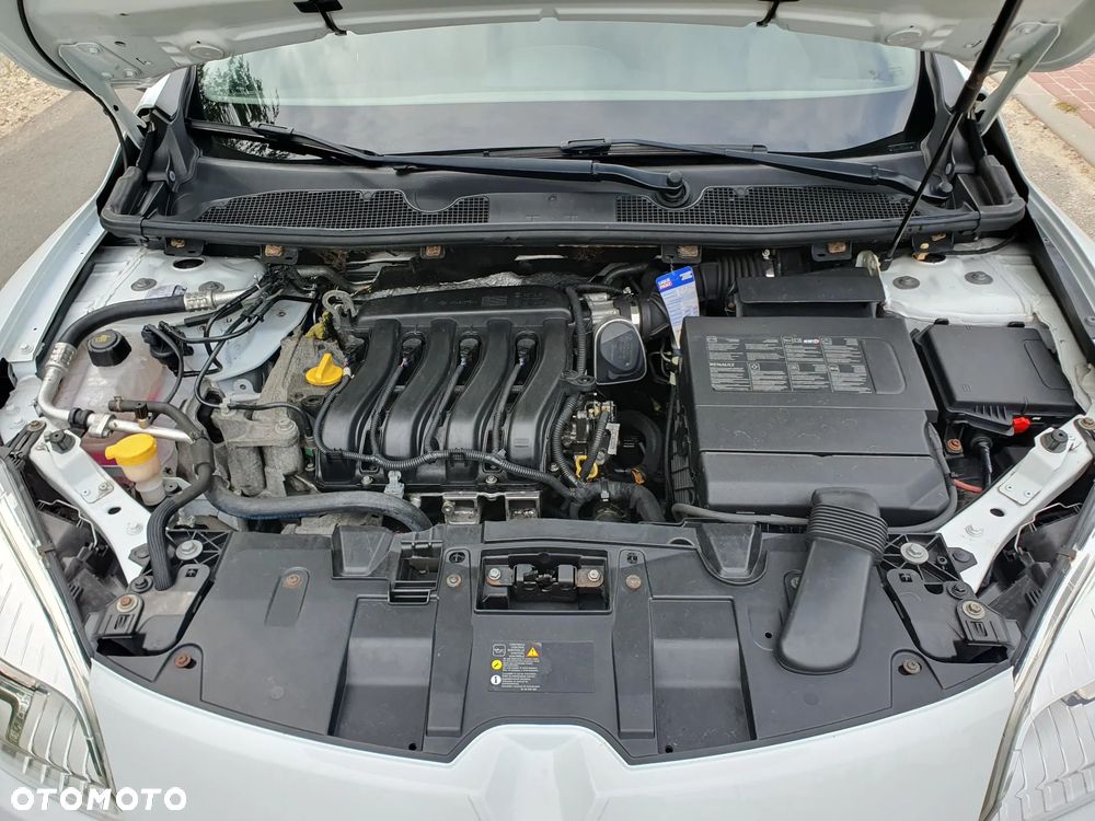 Renault Megane 1.6 16V 100 Authentique - 12