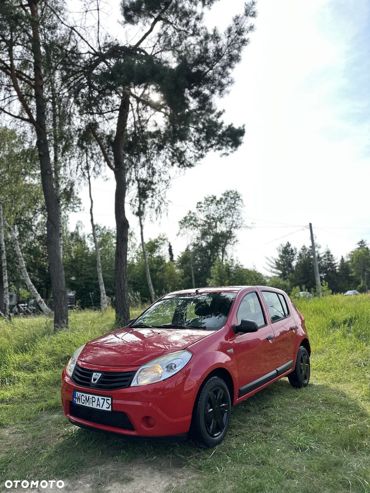 Dacia Sandero - 1