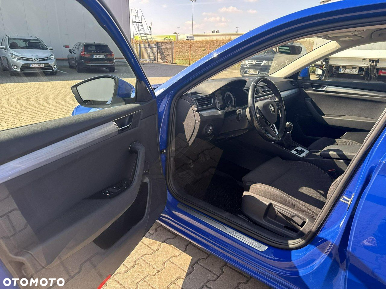 Skoda Superb 1.5 TSI ACT Ambition - 10