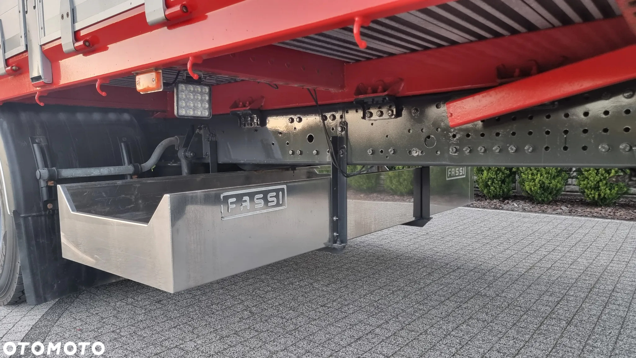 DAF LF 310 4x2 HDS FASSI F185 - 15