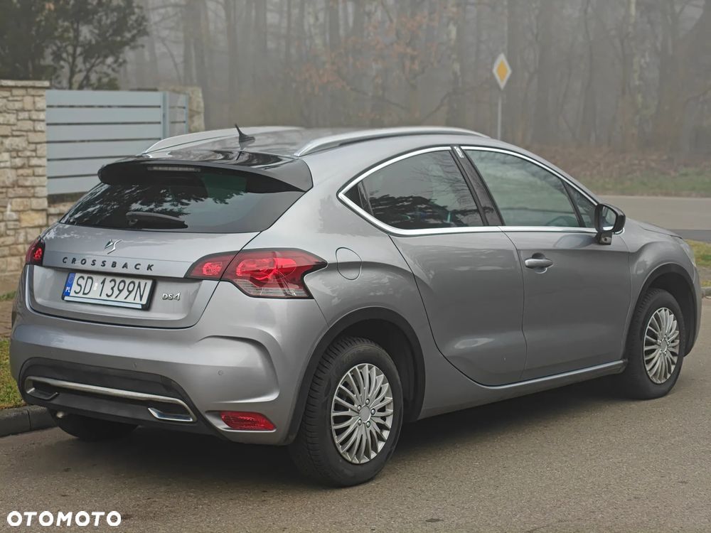DS Automobiles DS 4 Crossback - 16