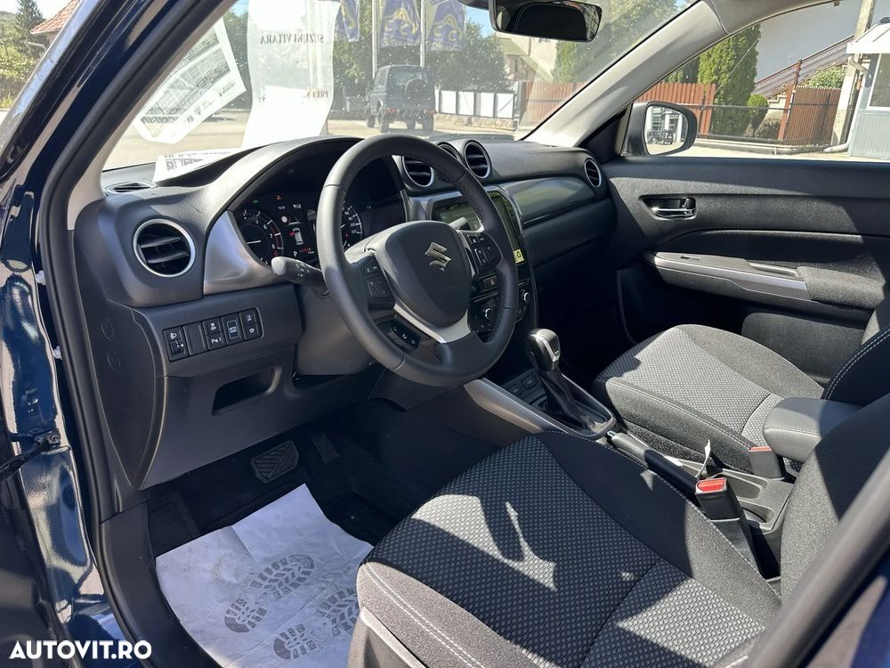 Suzuki Vitara 1.5 HEV Passion - 11