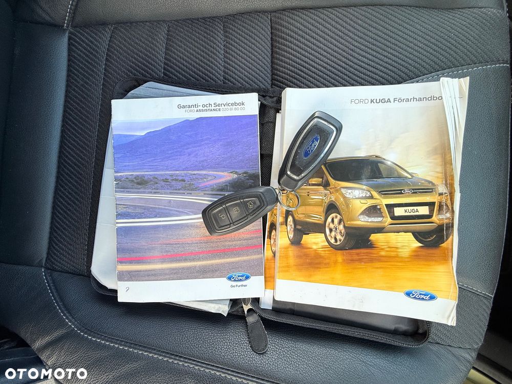 Ford Kuga - 22