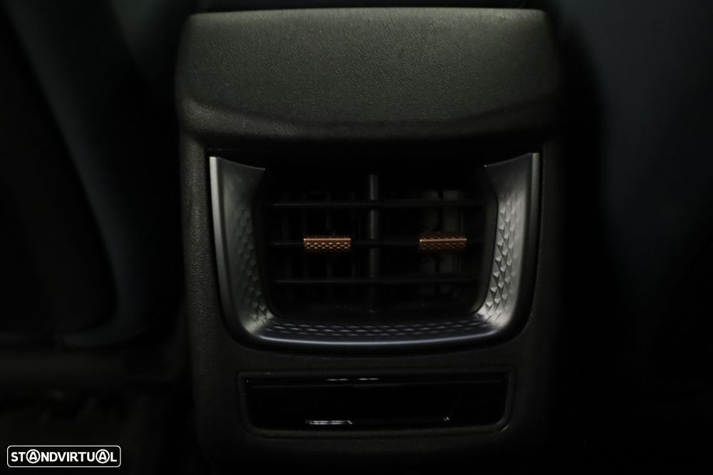 Cupra Terramar 1.5 e-Hybrid DSG - 22