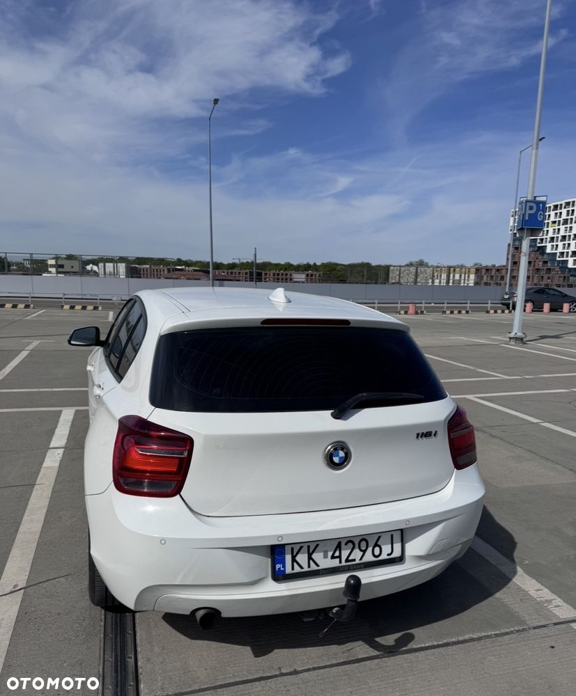 BMW Seria 1 116i - 4