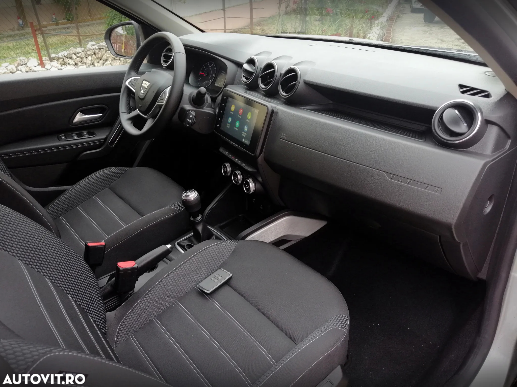 Dacia Duster ECO-G 100 Prestige - 12