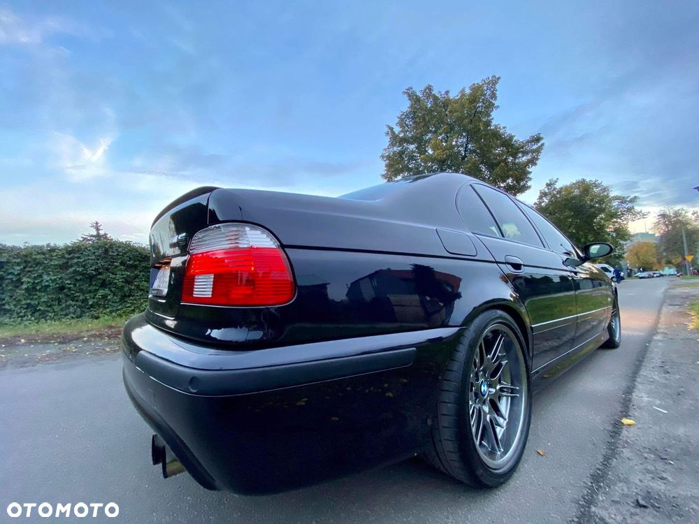 BMW M5 Standard - 16