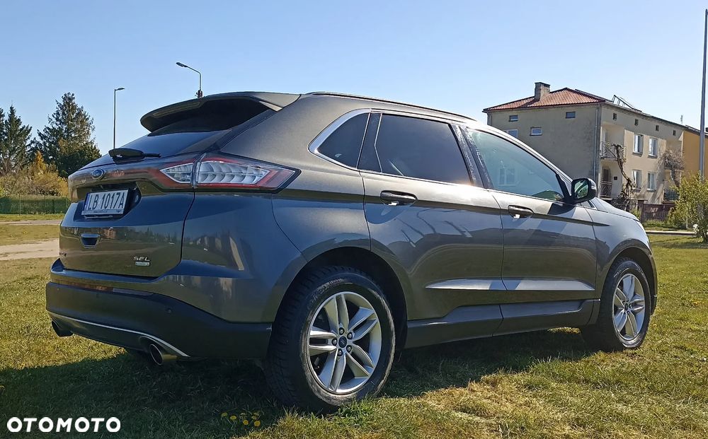 Ford Edge - 4