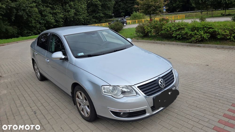 Volkswagen Passat 2.0 TDI Comfortline - 6