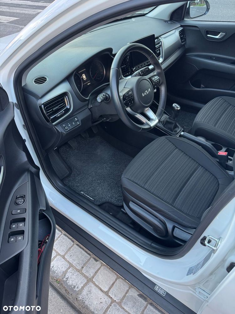 Kia Stonic 1.0 T-GDI L Business Line - 3