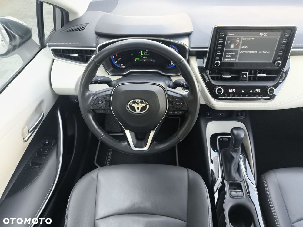 Toyota Corolla 1.8 Hybrid Executive - 12