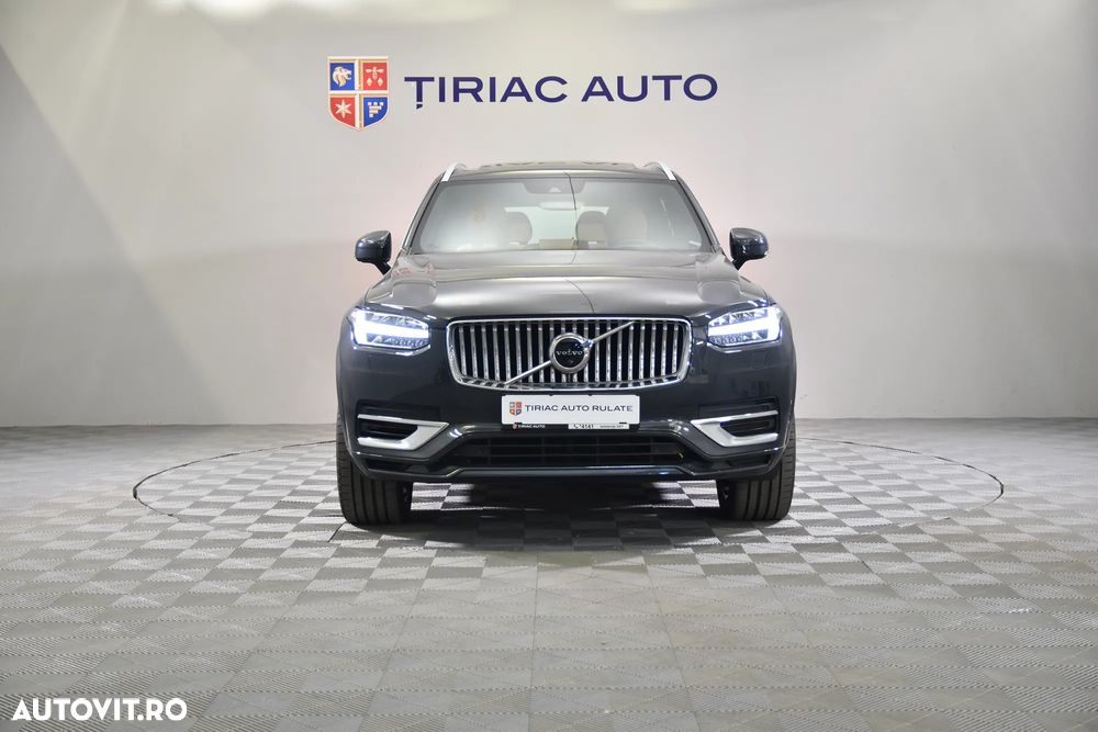 Volvo XC 90 - 8