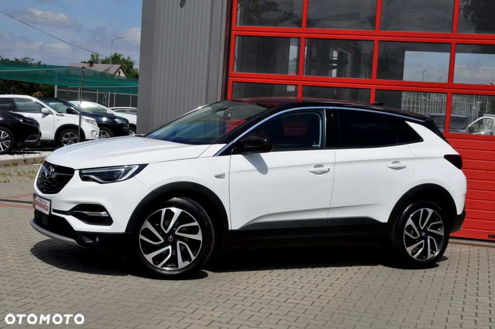 Opel Grandland X 1.2 Start/Stop INNOVATION - 2