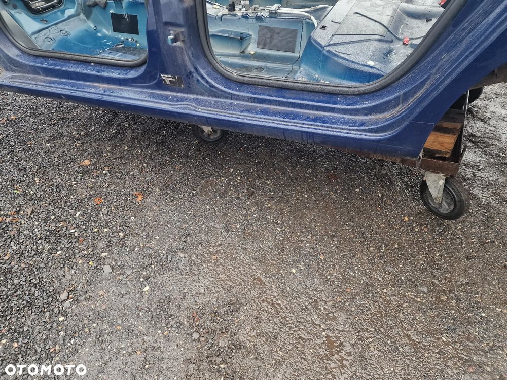 Próg  lewy  skoda  rapid  spacback - 1