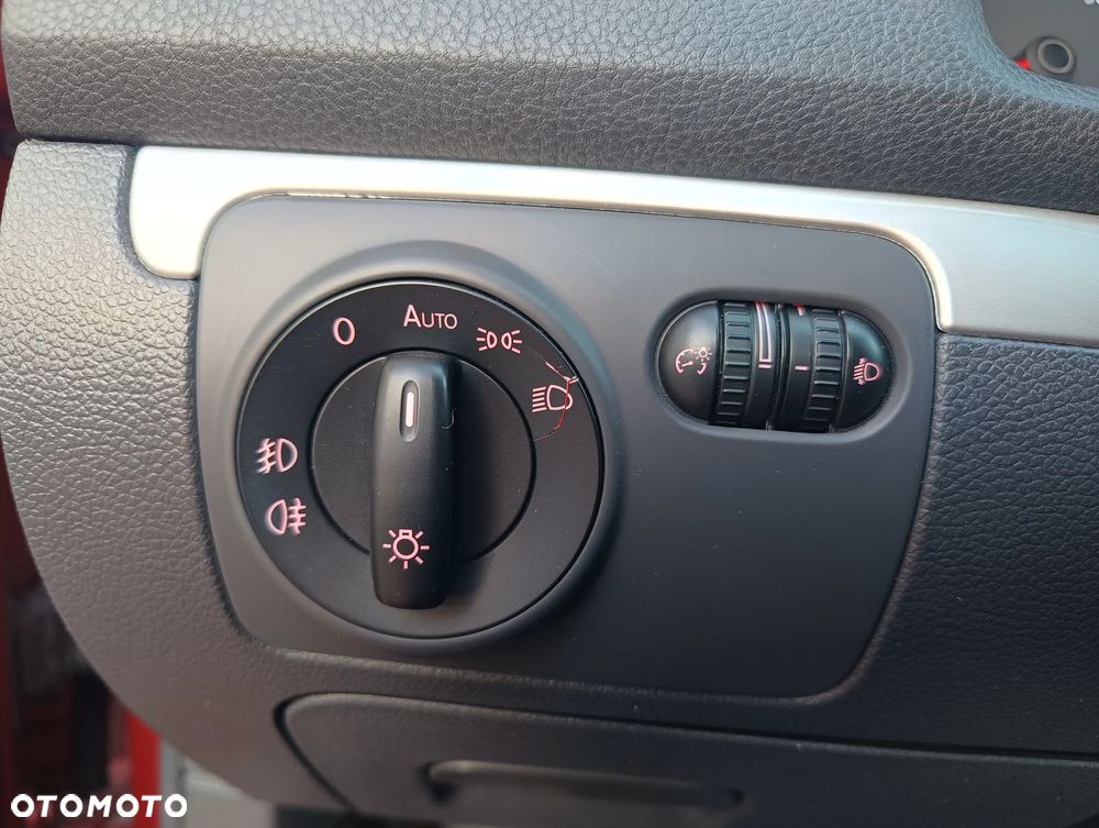 Volkswagen Golf 1.6 United - 26