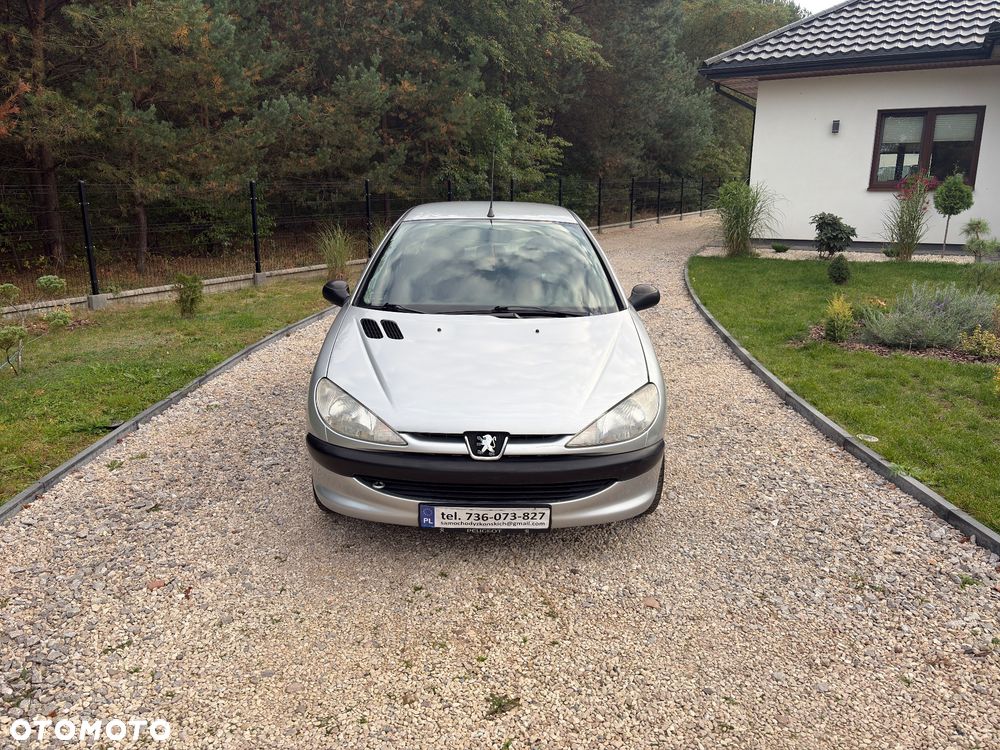 Peugeot 206 2002 photo 3