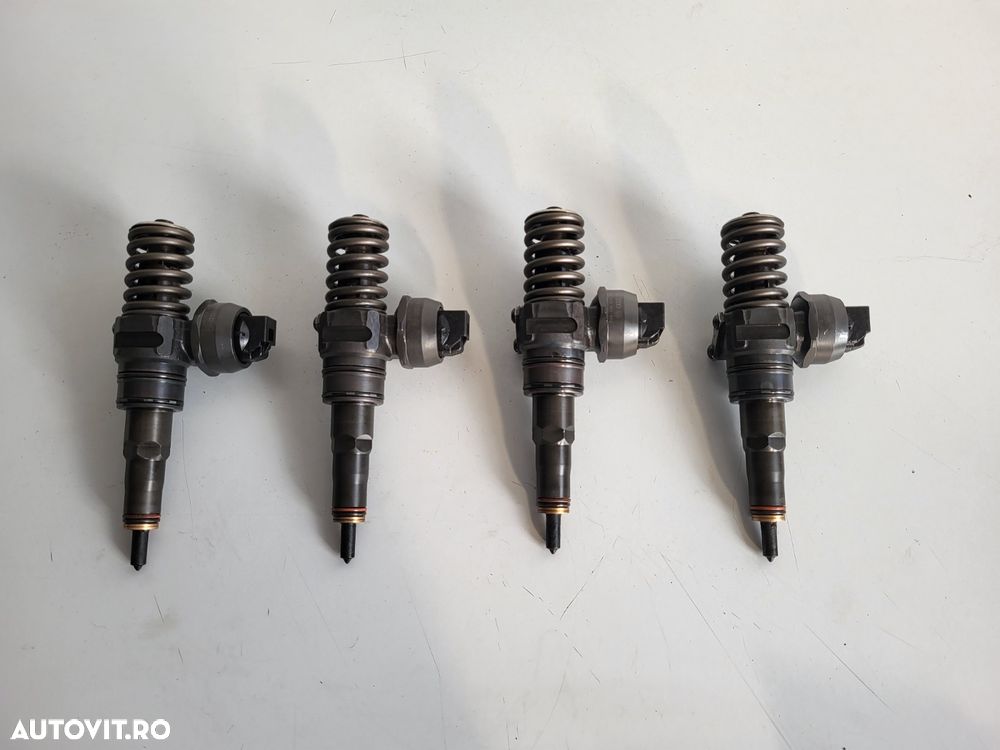 Injectoare Injector Vw Seat Skoda 1.9 Tdi Euro 4 Golf 5 Passat Touran Octavia 2 Altea Leon Etc. Cod - 4