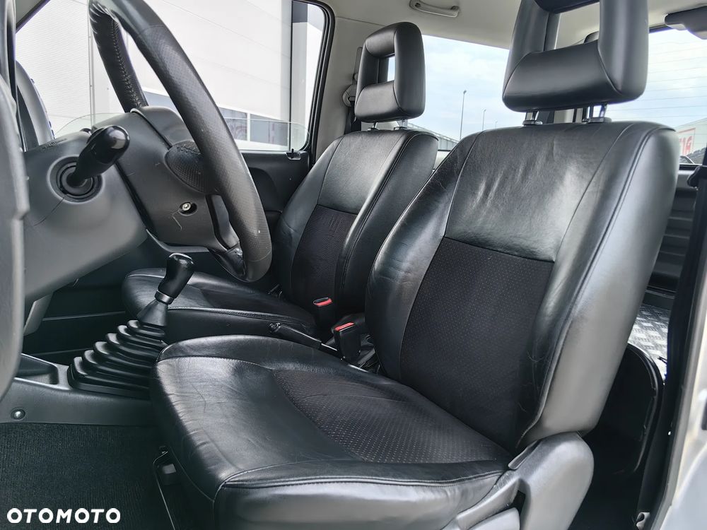 Suzuki Jimny 1.5 DDiS Club - 6