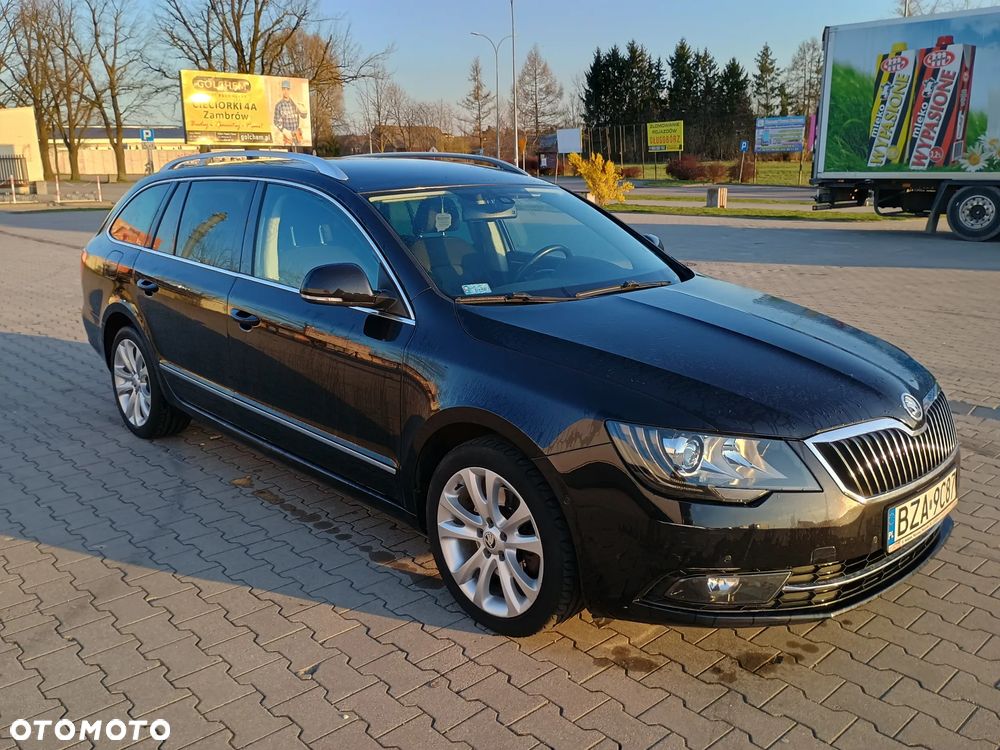 Skoda Superb 2.0 TDI Elegance - 2