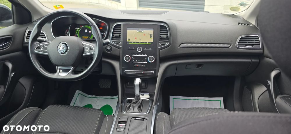 Renault Megane ENERGY dCi 110 EDC BOSE EDITION - 32