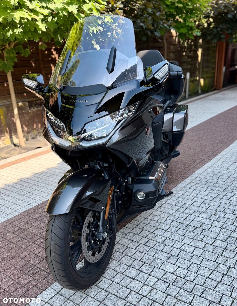Honda GL - 6