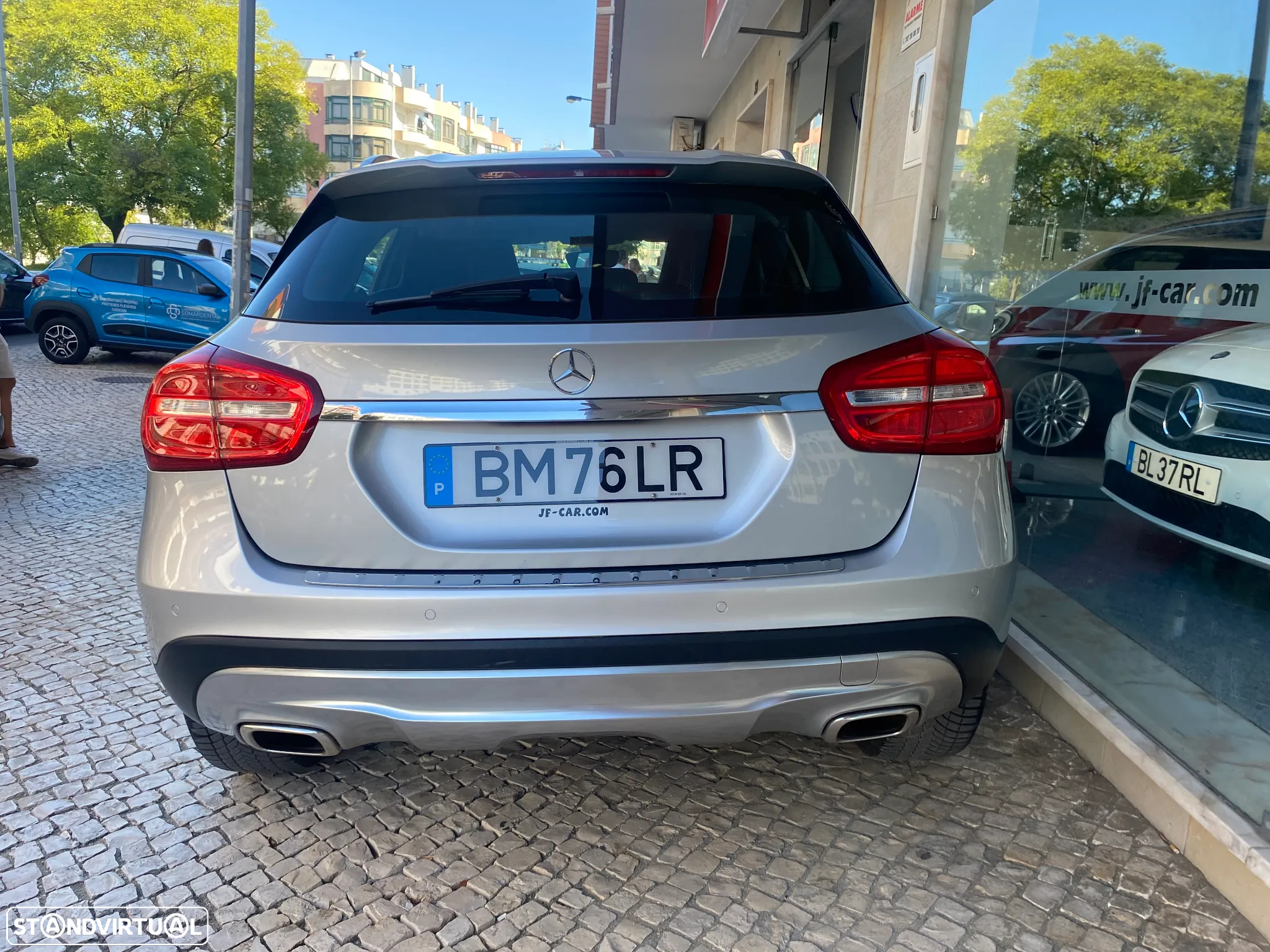 Mercedes-Benz GLA 180 (CDI) d 7G-DCT Urban - 10