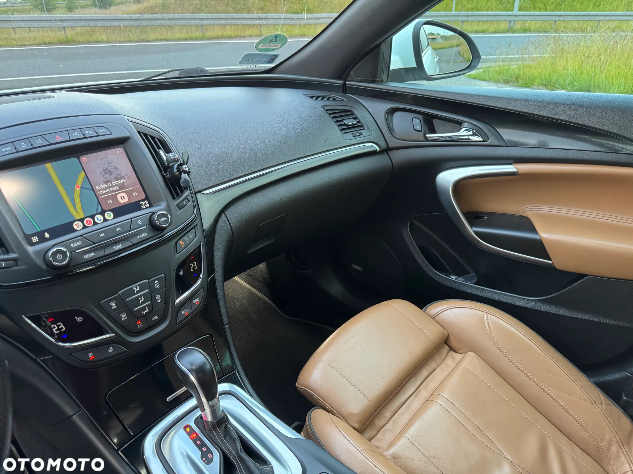 Opel Insignia - 17