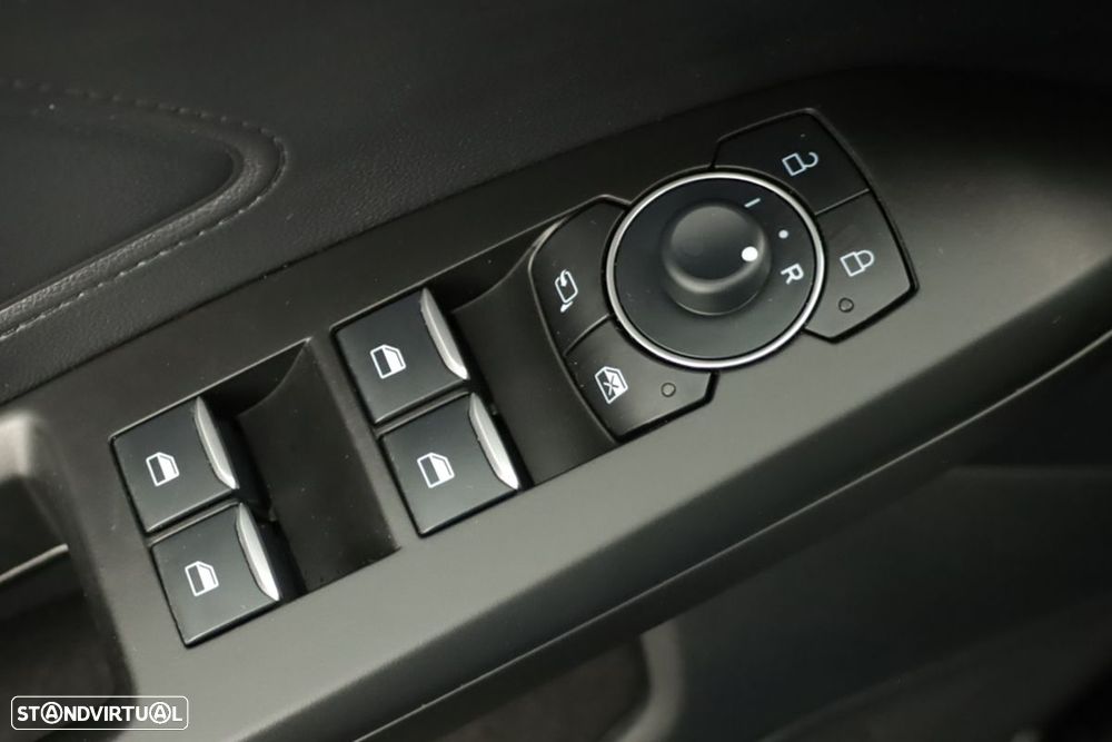 Ford Focus 1.0 EcoBoost MHEV ST-Line X - 20