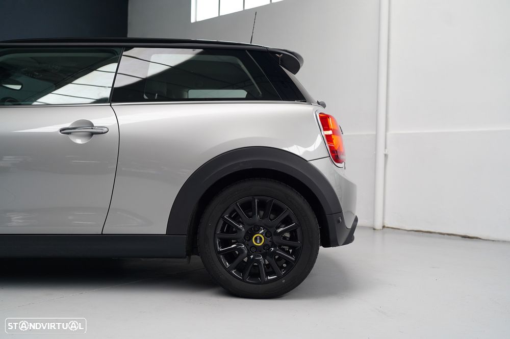 MINI 3 Portas Cooper SE Premium Essential - 19