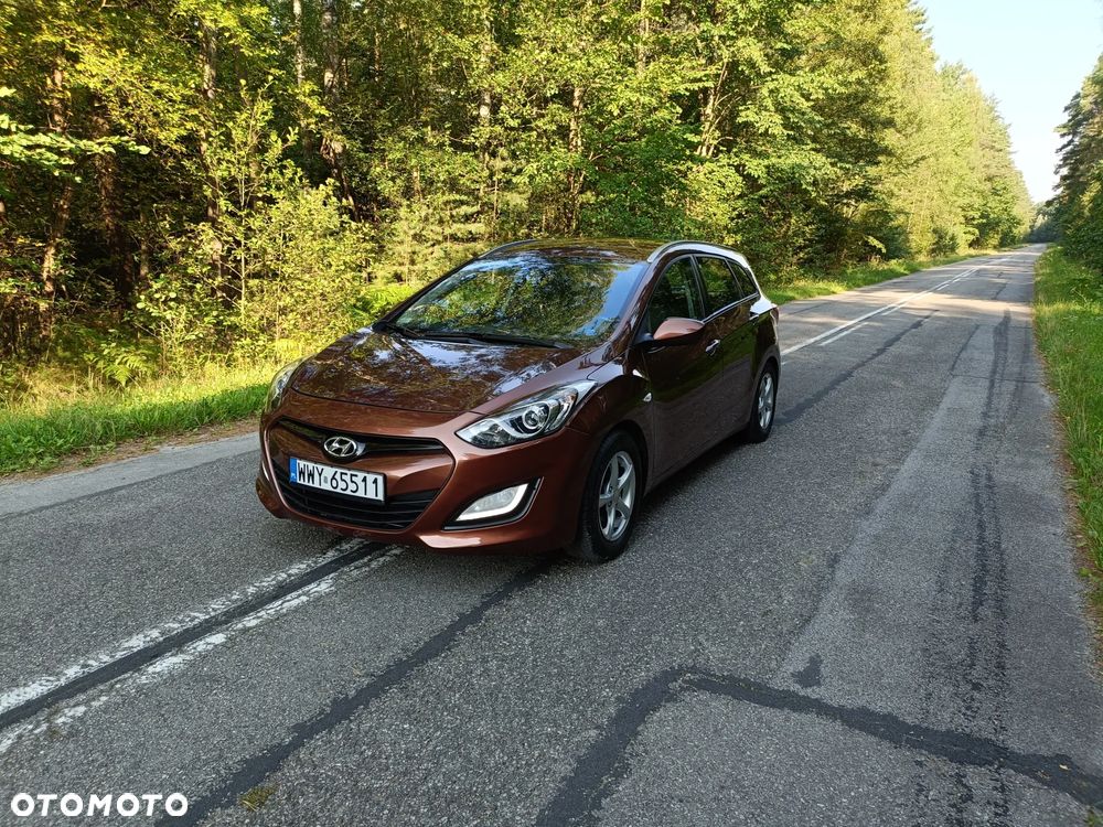 Hyundai i30 1.6 Comfort - 14