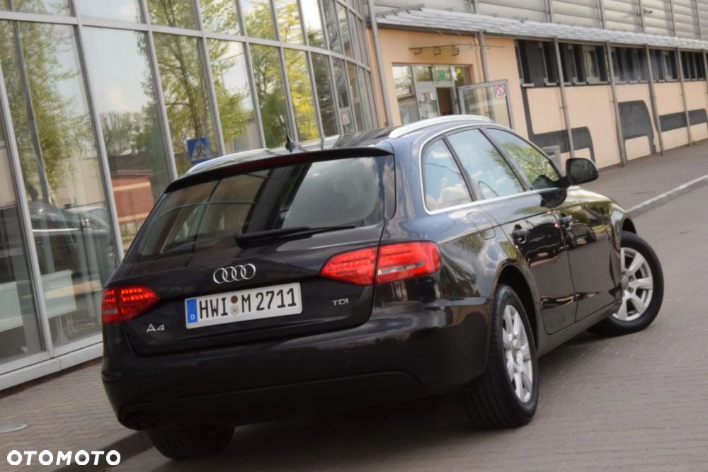 Audi A4 Avant - 7